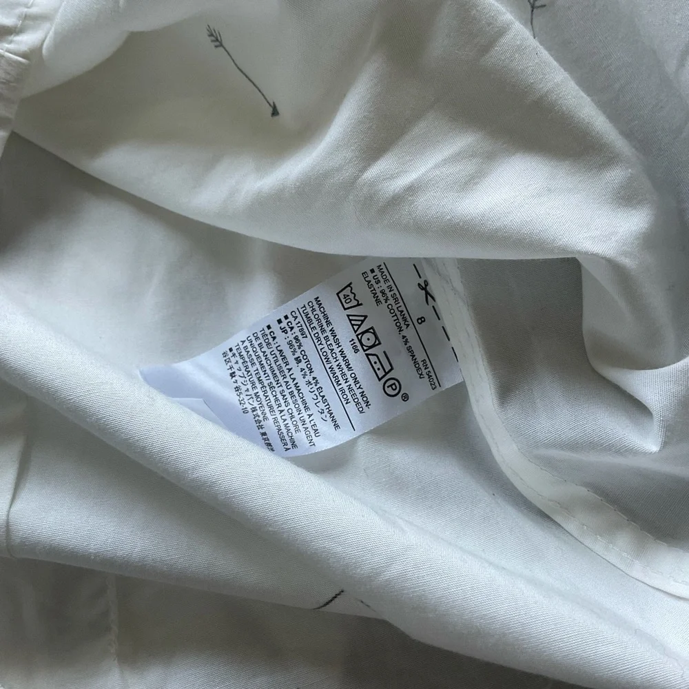 Banana Republic Hearts & Arrows Tailored Fit Shirt‎